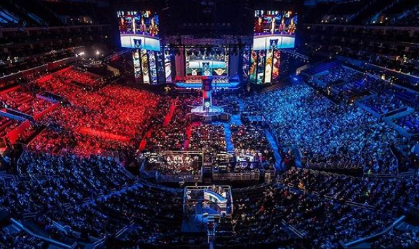 都是备受关 都是备受关